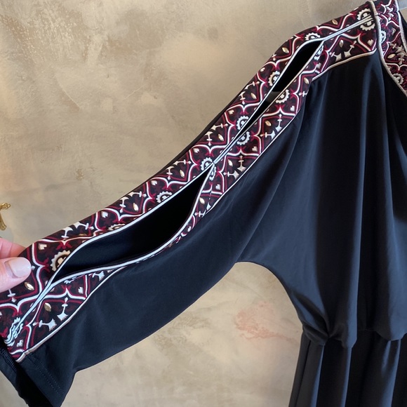 White House Black Market black dress with jewel details - Picture 4 of 11